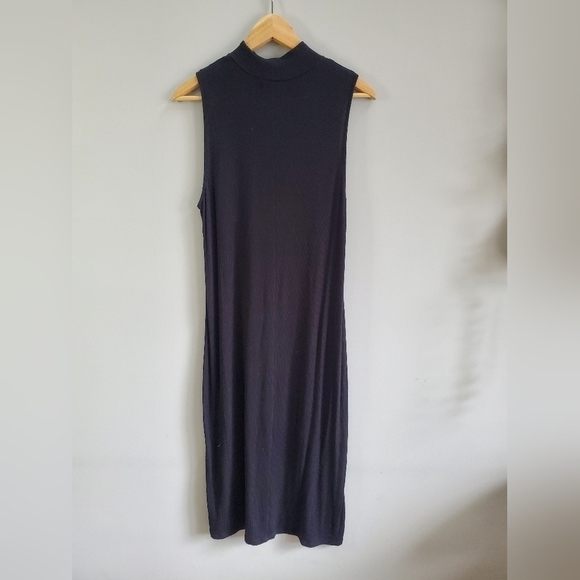 gap ribbed mock neck sleeveless midi dress black. Womens med. EUC - Picture 4 of 12